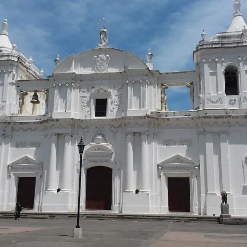Catedral de León, Créditos: Wikimedia Commons
