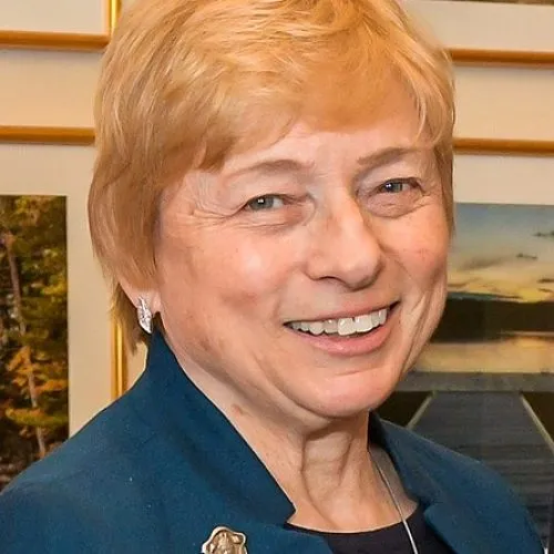 Governadora Janet Mills. Créditos: Rebecca Hammel