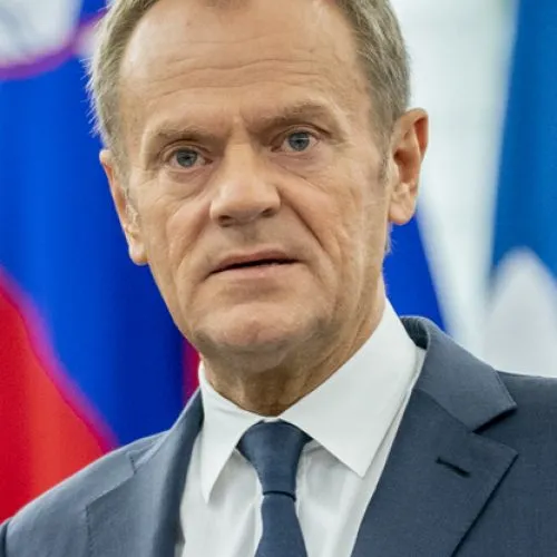 Donald Tusk, primeiro ministro da Polônia. Créditos: Wikimedia Commons.
